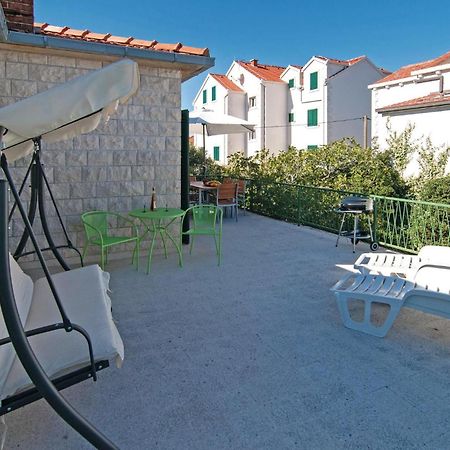 3 Bedroom Cozy Home In Supetar Bagian luar foto